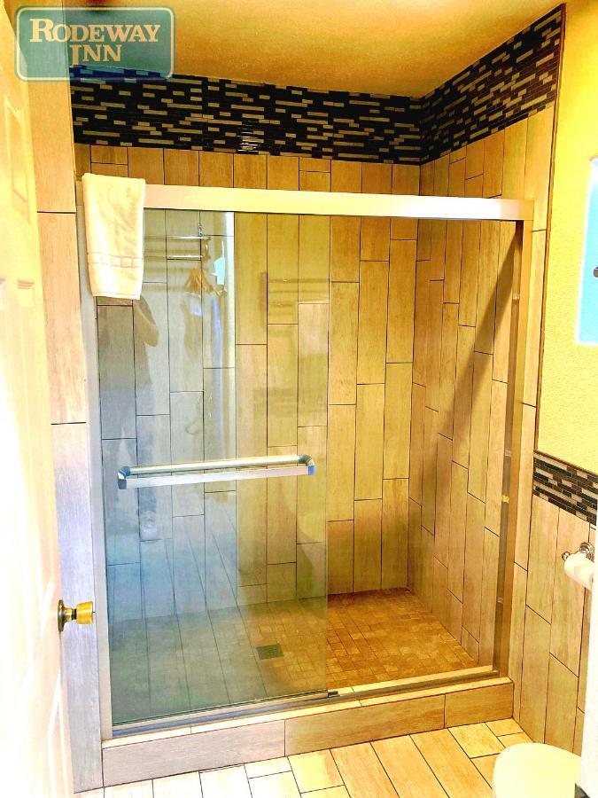 אינדיאו Rodeway Inn Near Coachella מראה חיצוני תמונה