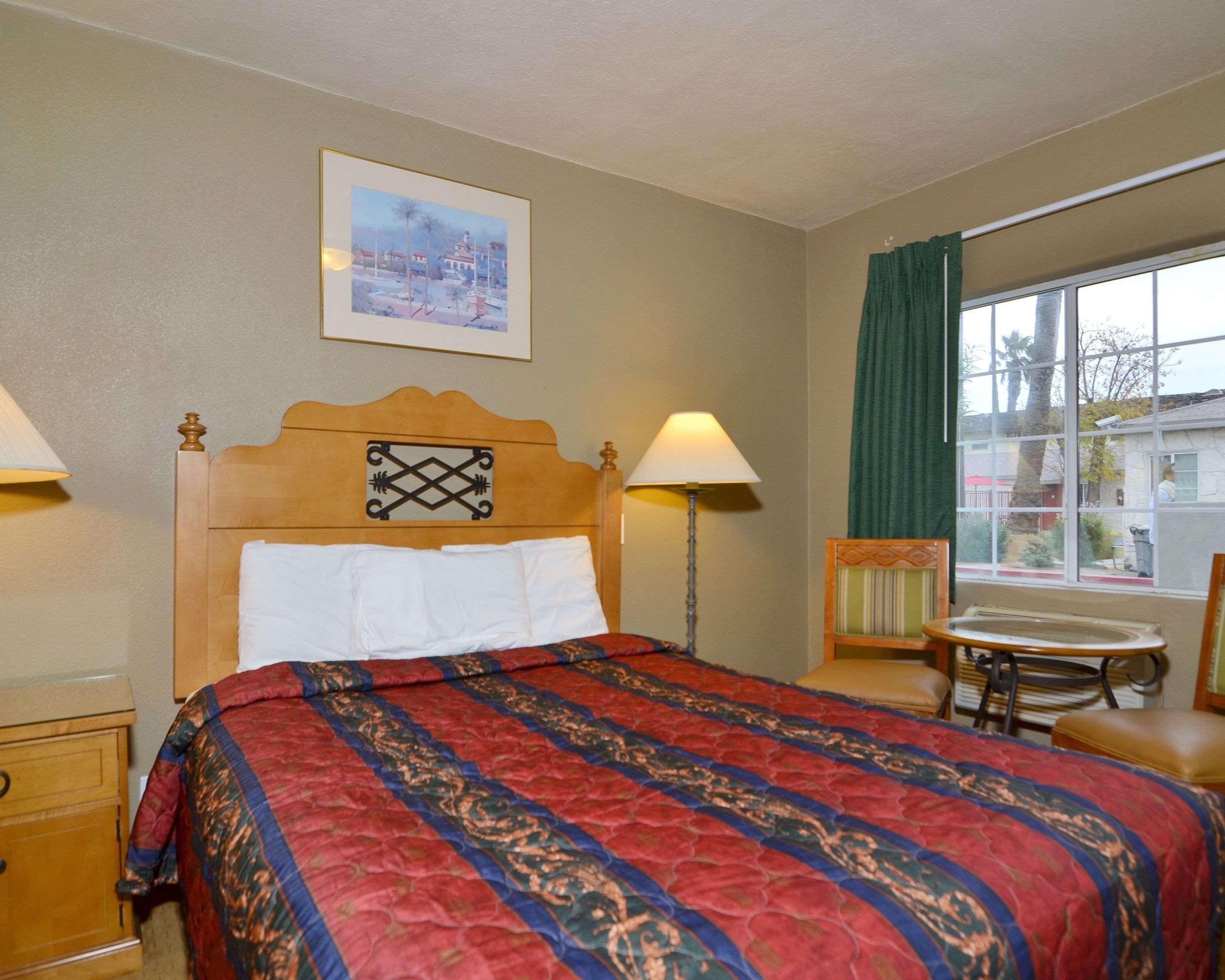 אינדיאו Rodeway Inn Near Coachella מראה חיצוני תמונה