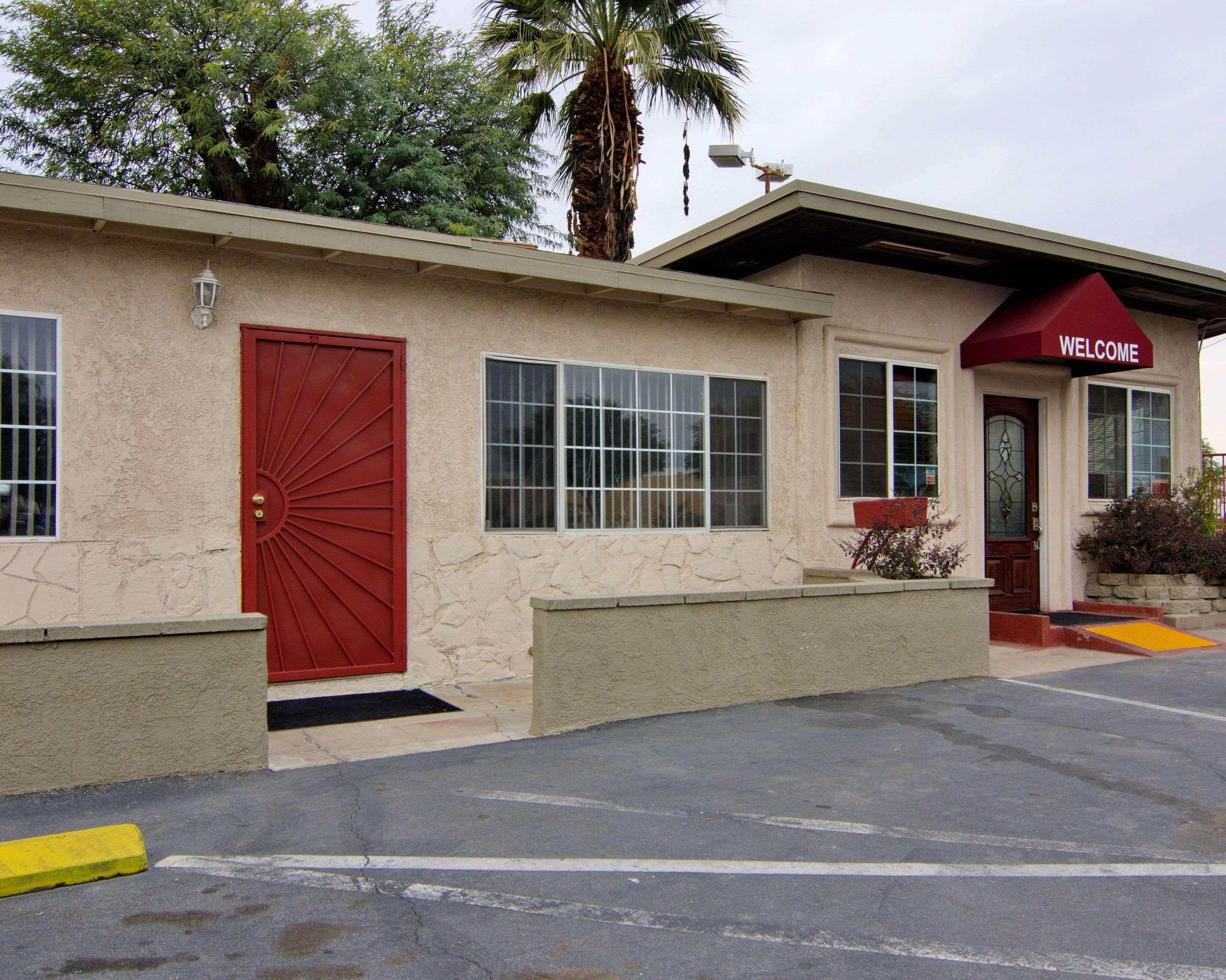 אינדיאו Rodeway Inn Near Coachella מראה חיצוני תמונה